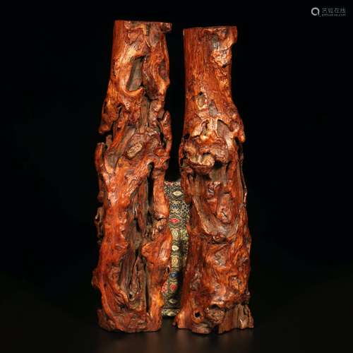 A Pair Of Burl Shaped Qi Wood Paper Weight