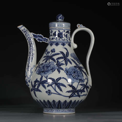 A Blue and White Floral Porcelain Ewer