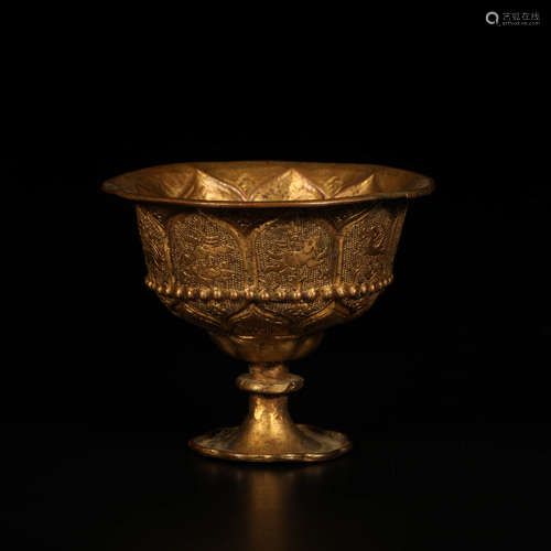 A Gild Bronze Beast Flower&Bird Pattern Carved Stand Cup