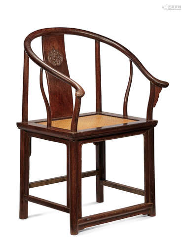 A jichimu horseshoe-back armchair, quanyi 18th century