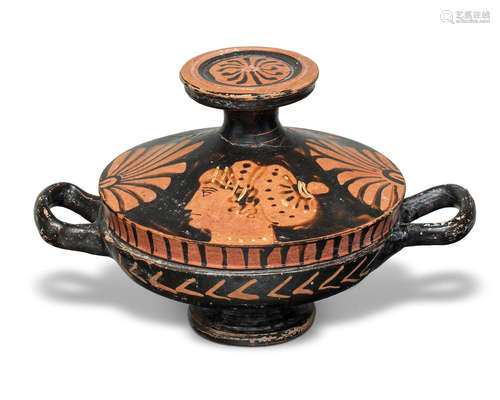 A small South Italian red-figure lidded lekanis