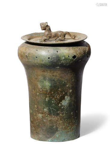 An archaic ceremonial bronze drum, chunyu Late Warring States Period