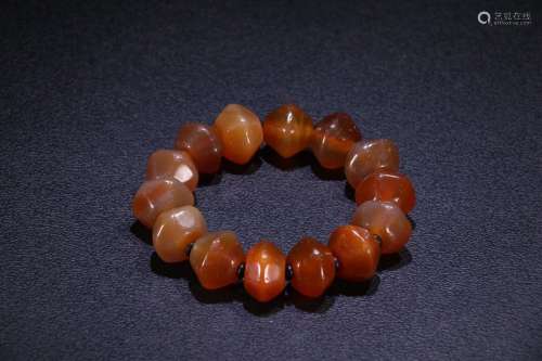 A Chinese Agate Bracelet