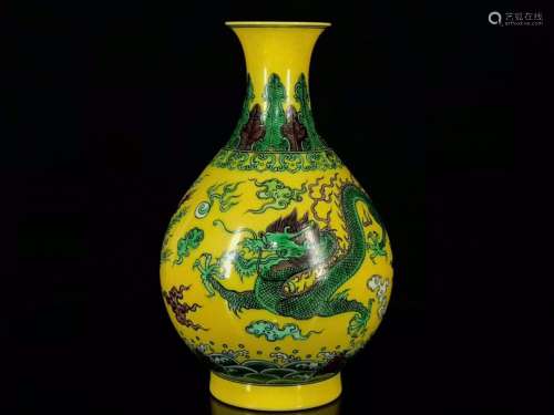 A Chinese Porcelain San Cai Dragon Phoenix Yuhuchun Vase