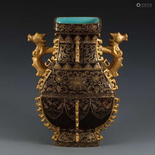 A Chinese Porcelain Tea Glaze Golden Painted Vase