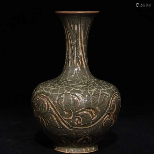 A Chinese Porcelain Yaozhou Yao Flower Carved Vase