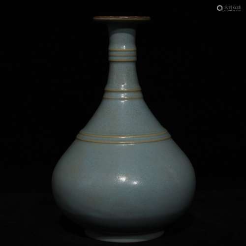 A Chinese Porcelain Ru Yao Yuhuchun Vase With Pattern