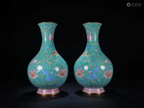 A Pair of Chinese Enameled Dragon Pattern Vases