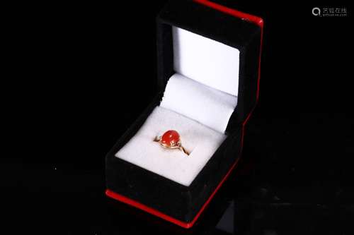 A Chinese 18k Gold Plated Coral Ring