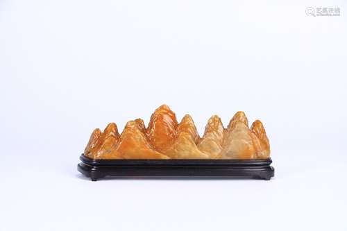 A Chinese Tianhuang Stone Mountain Shaped Brush Rack