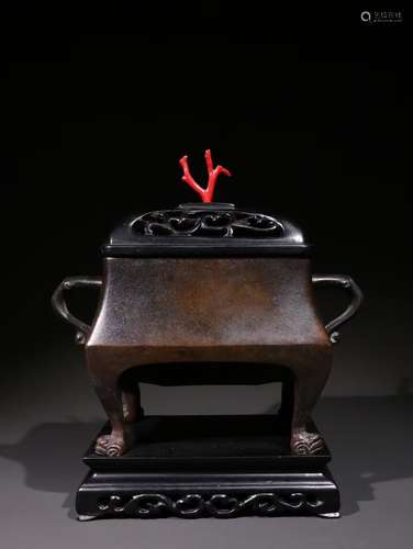 A Chinese Bronze Censer