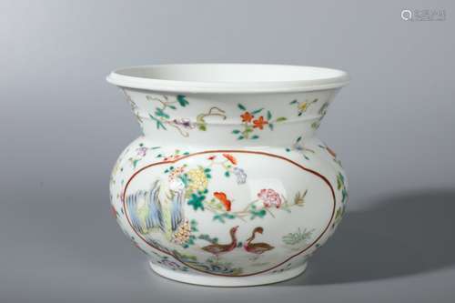 A Chinese Famille Rose Brush Washer