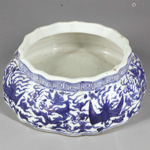 A Blue And White Dragon And Phoenix Porcelain Brush Washer