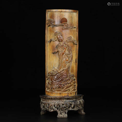 A Bamboo Carved Guanyin Statue Ornament