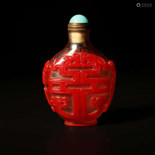 A Glasswear Red Chi Dragon Motif Snuff Bottle