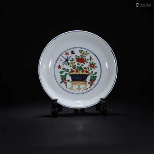 A Doucai Flower&Bird Motif Porcelain Plate