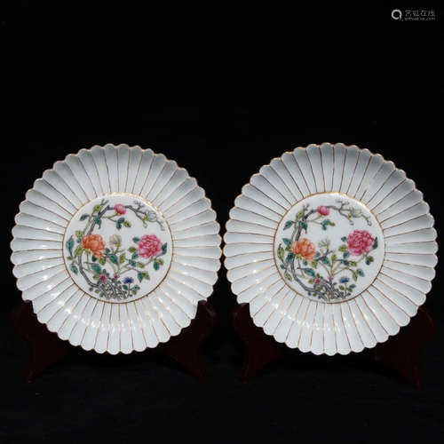 A Pair Of Famille Rose Floral Porcelain Chrysanthemum Petal Shaped Plates