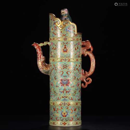 A Chinese Enamel Gilt-inlaid Interlocking Lotus Phoenix Porcelain Mitral Pot