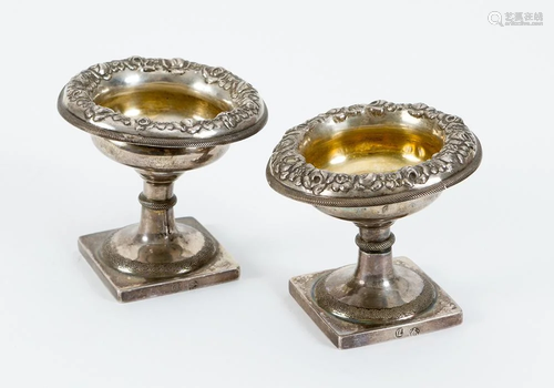 Vienna silver salt and pepper tazza