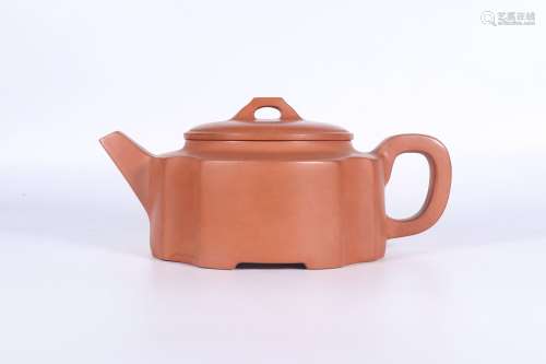 chinese zisha teapot by gu jingzhou