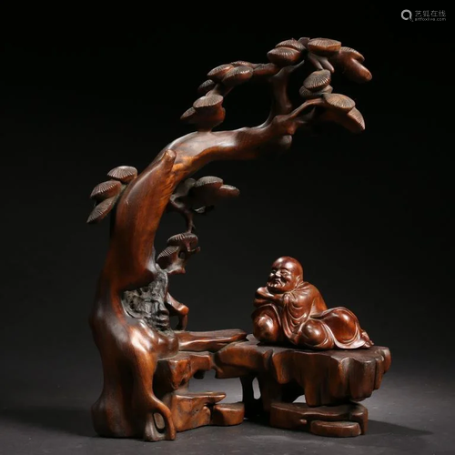 An Aloeswood Carved Figures Ornament