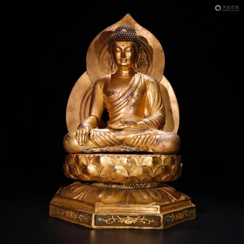 A Gilding Bronze Sakyamuni Statue