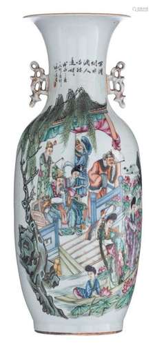 A Chinese Qianjiang cai vase, decorated with digni…