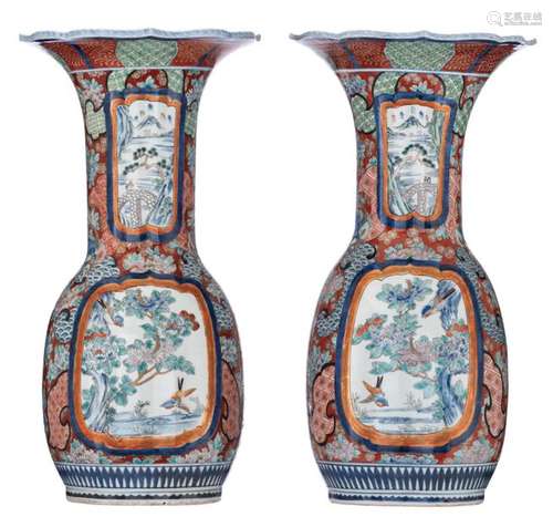 A pair of Japanese vases with scalloped rim, the p…