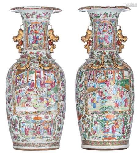 A near pair of large Chinese Canton famille rose v…