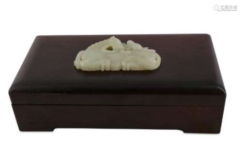A CHINESE WHITE JADE-INLAID ROSEWOOD BOX AND COVER.