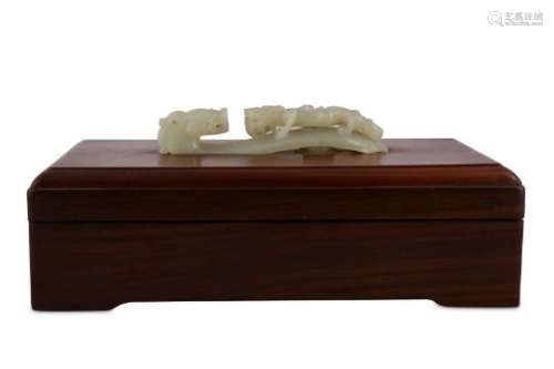 A CHINESE JADE-INLAID HARDWOOD BOX AND COVER.