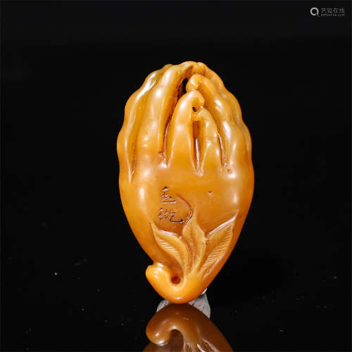 A Tianhuang stone carving buddha hand shape