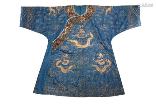 A CHINESE BLUE-GROUND 'DRAGON' SUMMER ROBE.