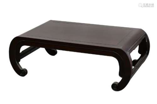 A CHINESE LOW WOOD TABLE.