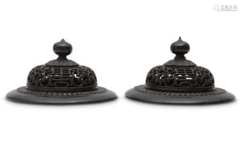 A PAIR OF CHINESE WOOD COVERS.