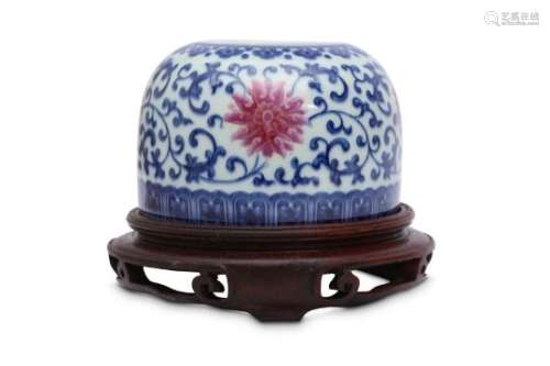 A CHINESE BLUE AND WHITE AND PINK ENAMEL 'LOTUS' WATER POT.