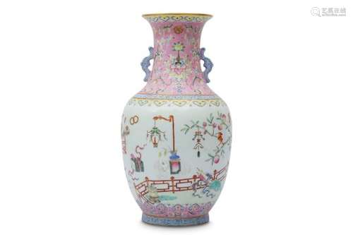 A CHINESE FAMILLE ROSE 'PRECIOUS OBJECTS' VASE.