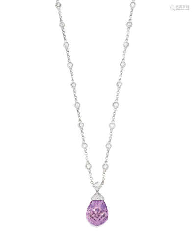 A PINK SAPPHIRE AND DIAMOND PENDANT NECKLACE