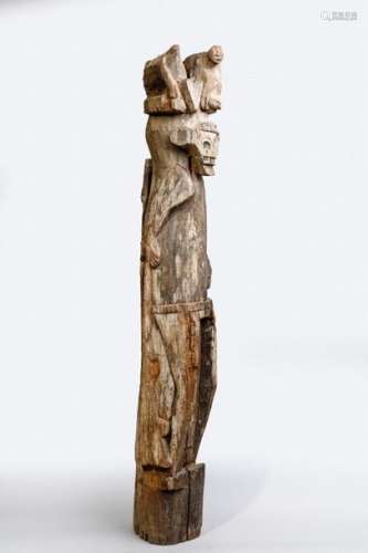Figure en bois. Jaraï, Vietnam, début XXème siècle…