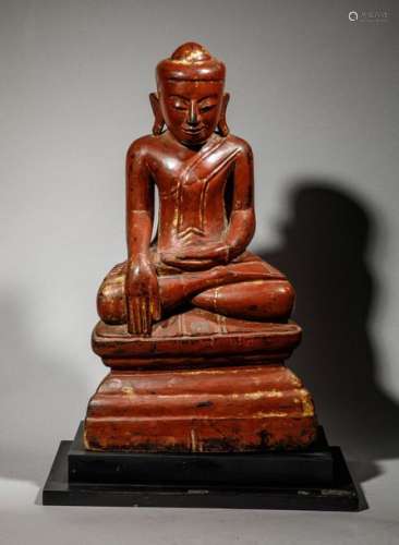 Bouddha assis en position de prise de terre à témo…