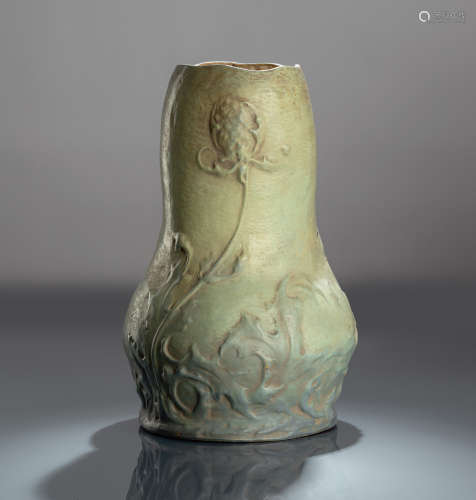 Vase mit Disteldekor