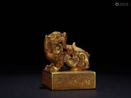 A Chinese Gilt Bronze Beast Carved Seal