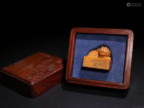 A Chinese Tianhuang Stone Beast Carved Seal With Box