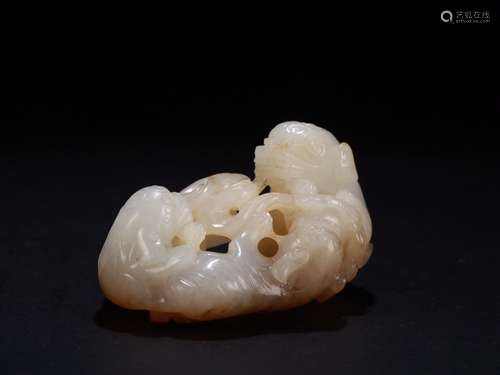 A Chinese Hetian Jade Auspicious Pattern Handpiece