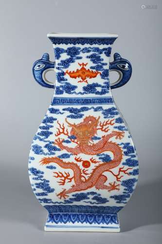 A Chinese Porcelain Blue&White Square Vase With Dragon Painting