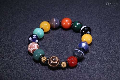 A Chinese Tibetan Gem Bracelet