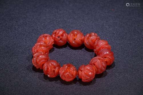 A Chinese Agate Bracelet