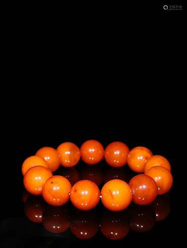 A Chinese Amber Bracelet