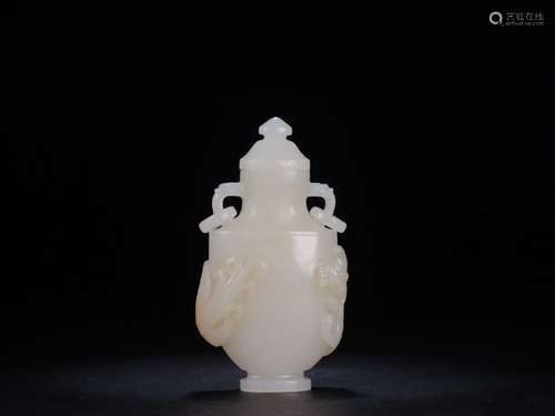 A Chinese Hetian Jade Dragon Phoenix Pattern Vase