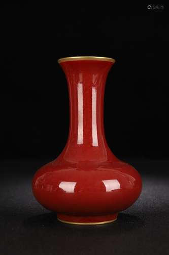 A Chinese Porcelain Langhong Glaze Gilt Vase